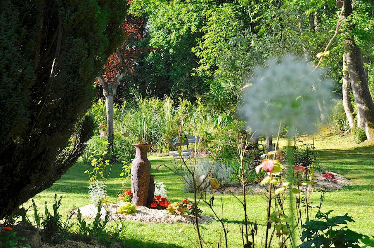 Au Jardin De Lisa Cherreau Exterior foto